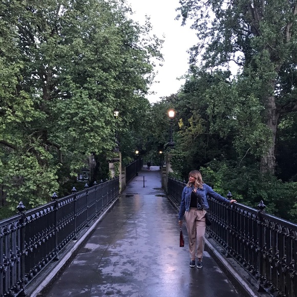 Meet your Posher, Isabel - Picture 1 of 1